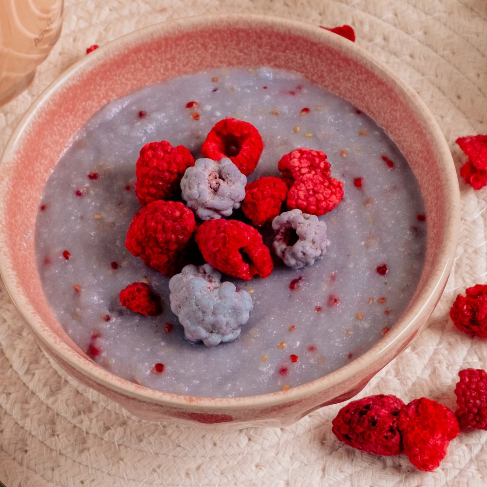 BIG BOY® Kaša s príchuťou modrá malina by @kamilasikl 300g (2) BIG BOY® Kaša s príchuťou modrá malina by @kamilasikl 300g (2)